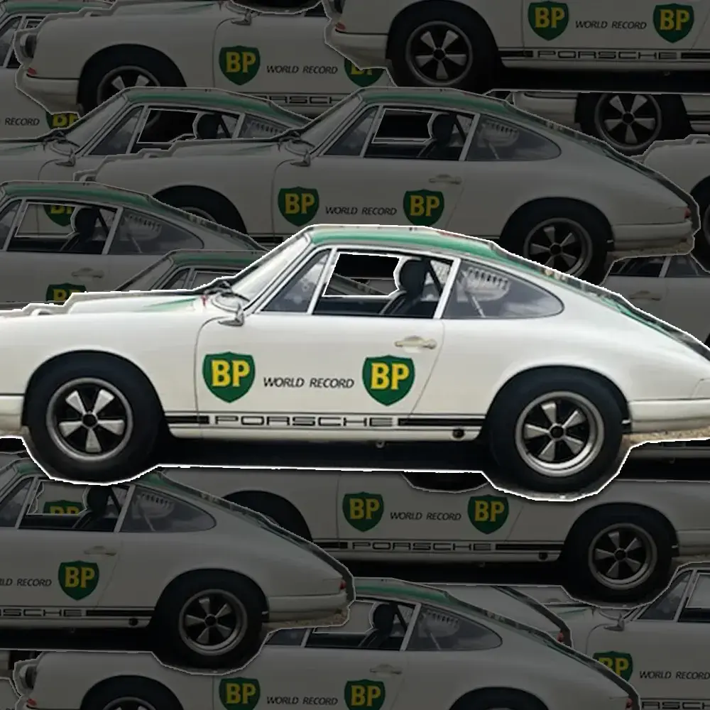 911 R Replica Image Logo