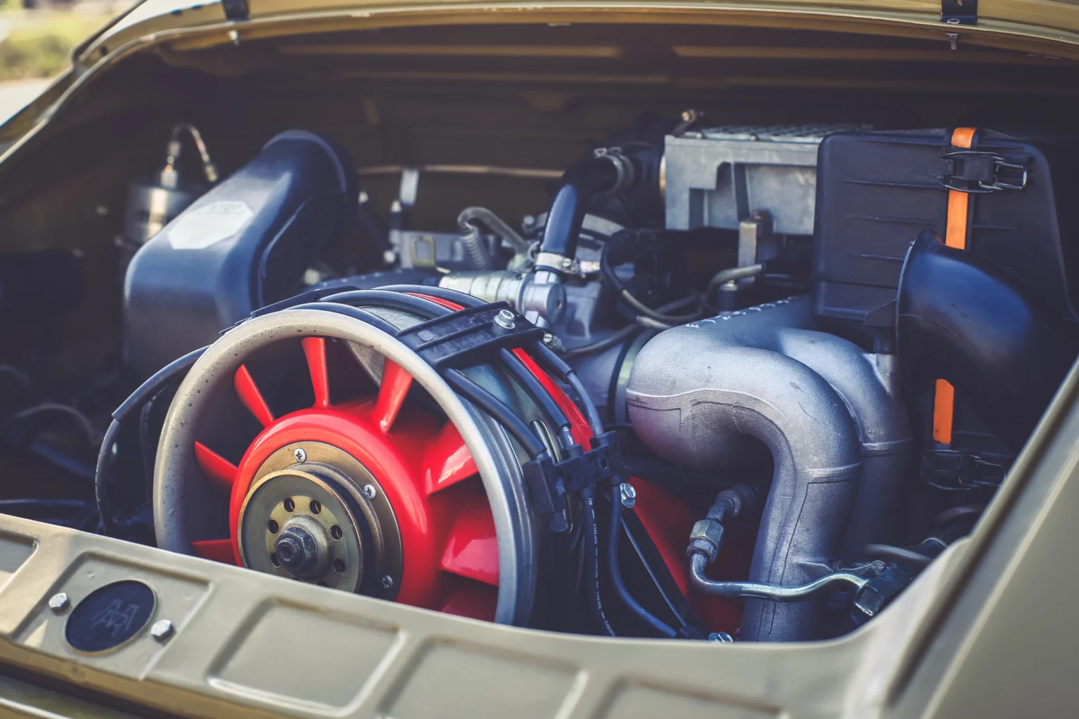 Porsche 911 Restomod by Machine Revival