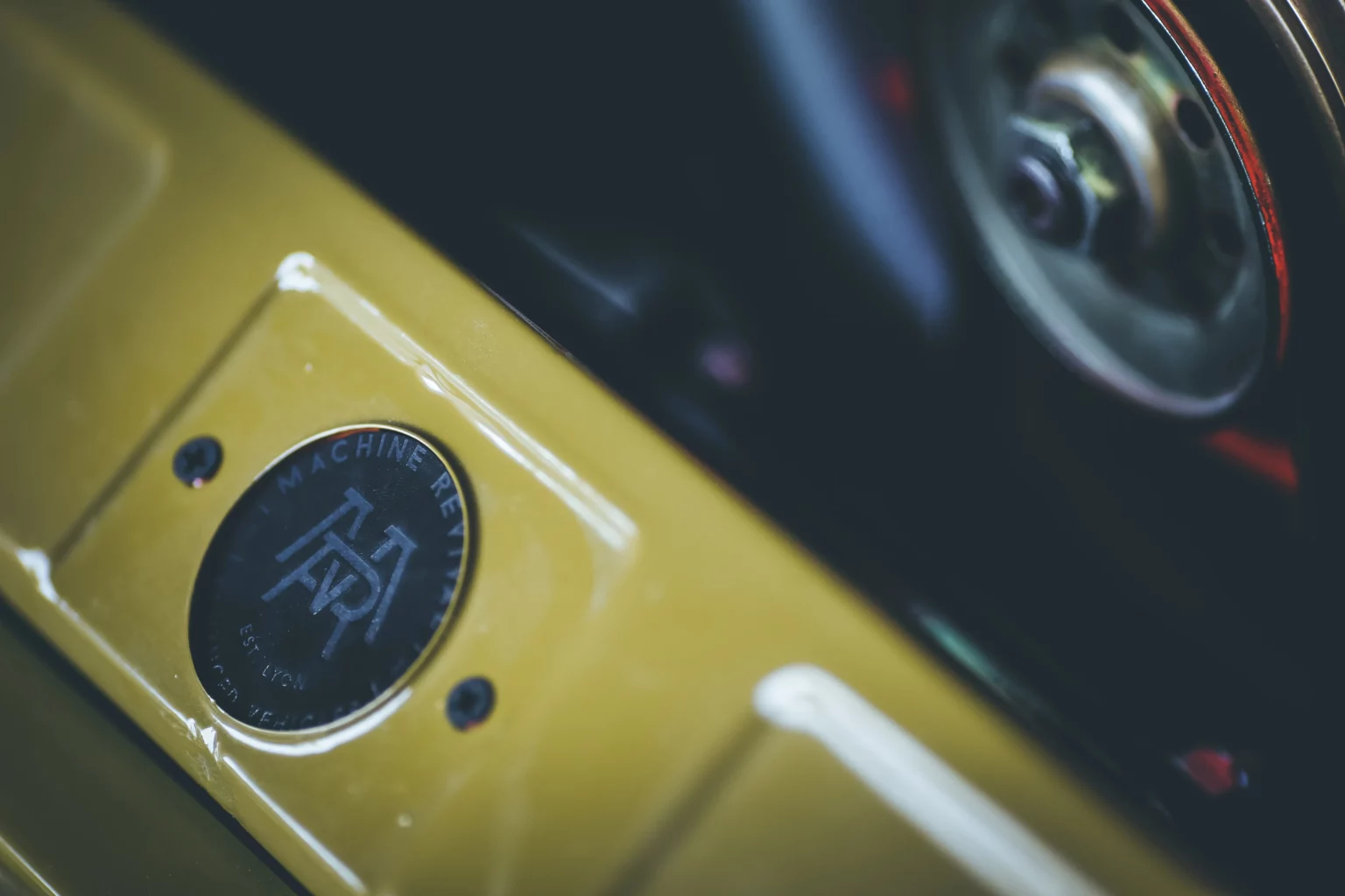 Porsche 911 Restomod by Machine Revival