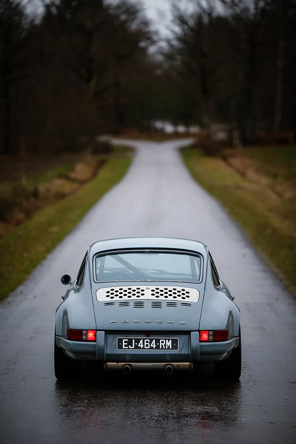 Porsche 911 Restomod by Machine Revival