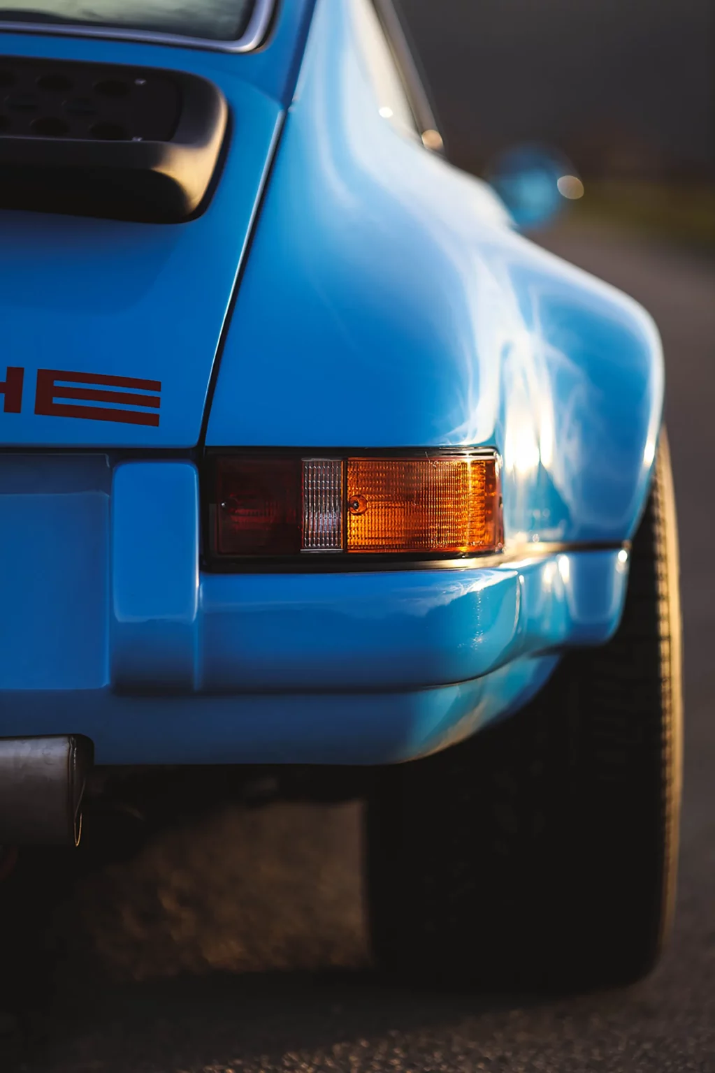 Porsche 911 Restomod by Machine Revival