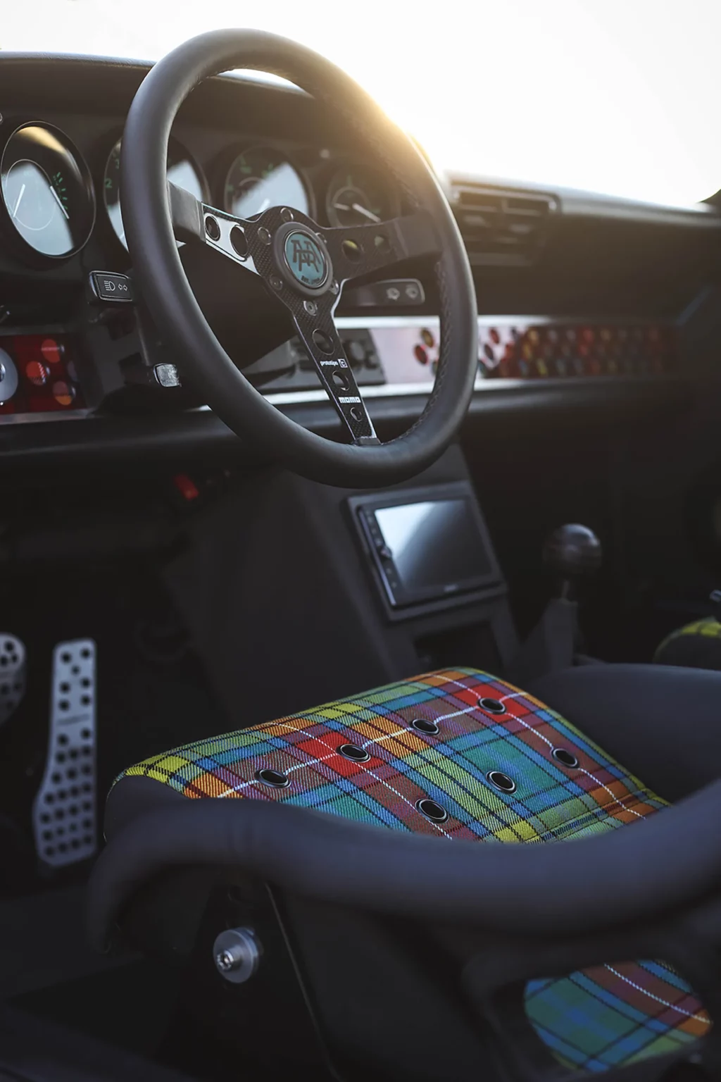 Porsche 911 Restomod by Machine Revival