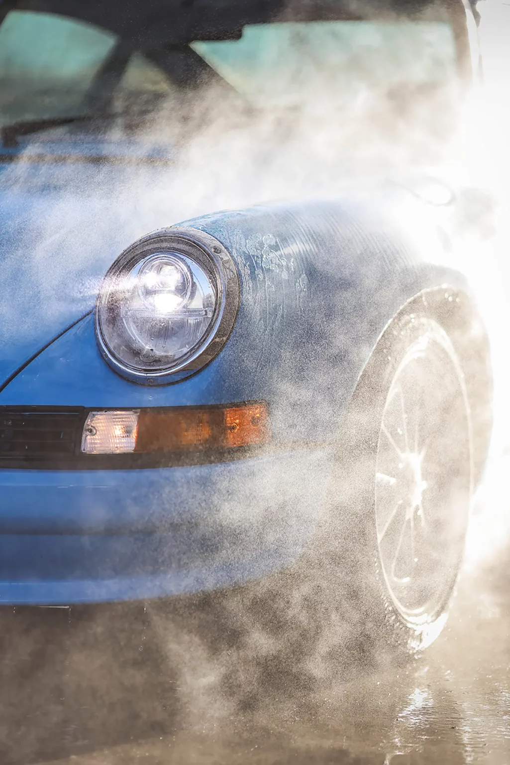 Porsche 911 Restomod by Machine Revival