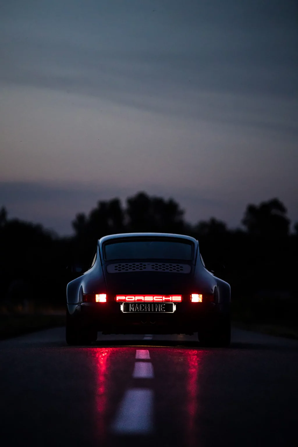 Porsche 911 Restomod by Machine Revival
