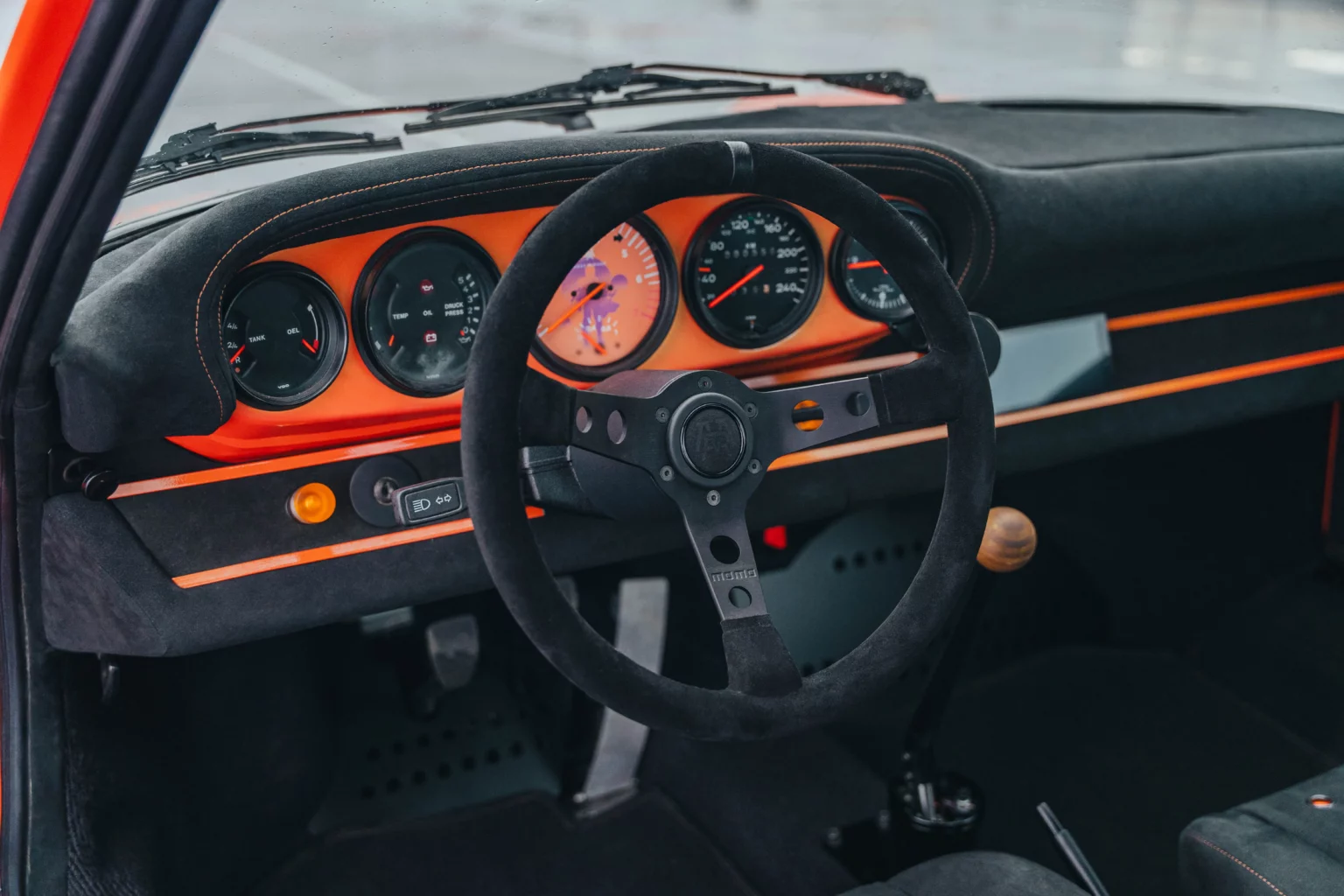 Supercharged Porsche 911 Restomod by Machine Revival