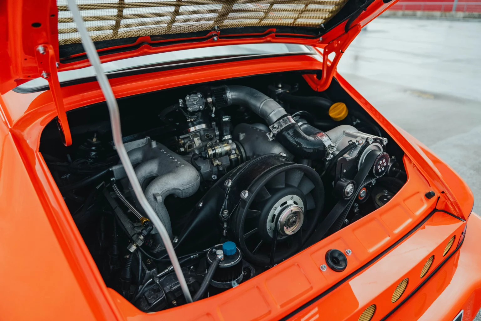 Supercharged Porsche 911 Restomod by Machine Revival
