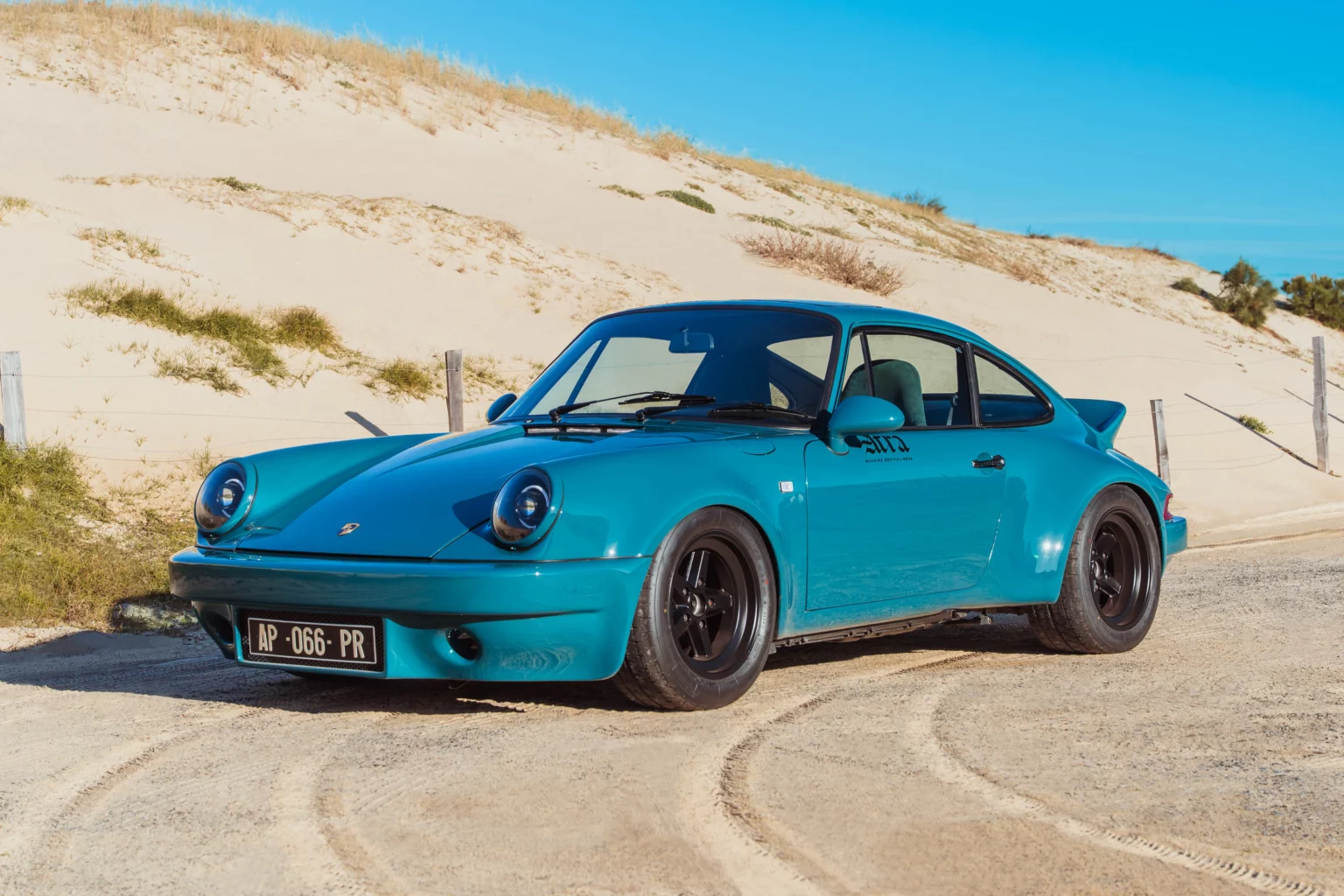 Atra Porsche 930 by Machine Revival