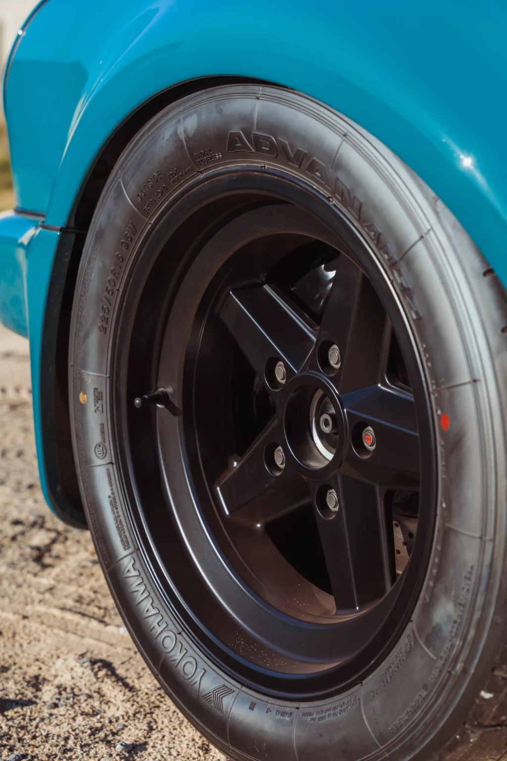 Atra Porsche 930 by Machine Revival