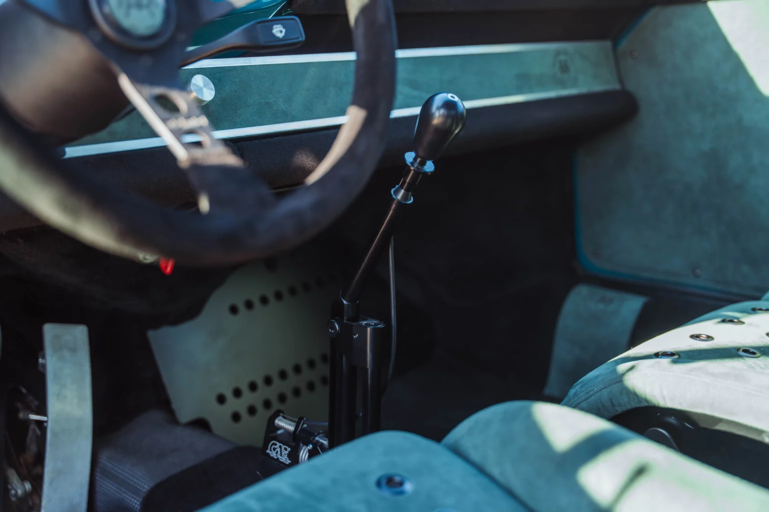 Atra Porsche 930 by Machine Revival