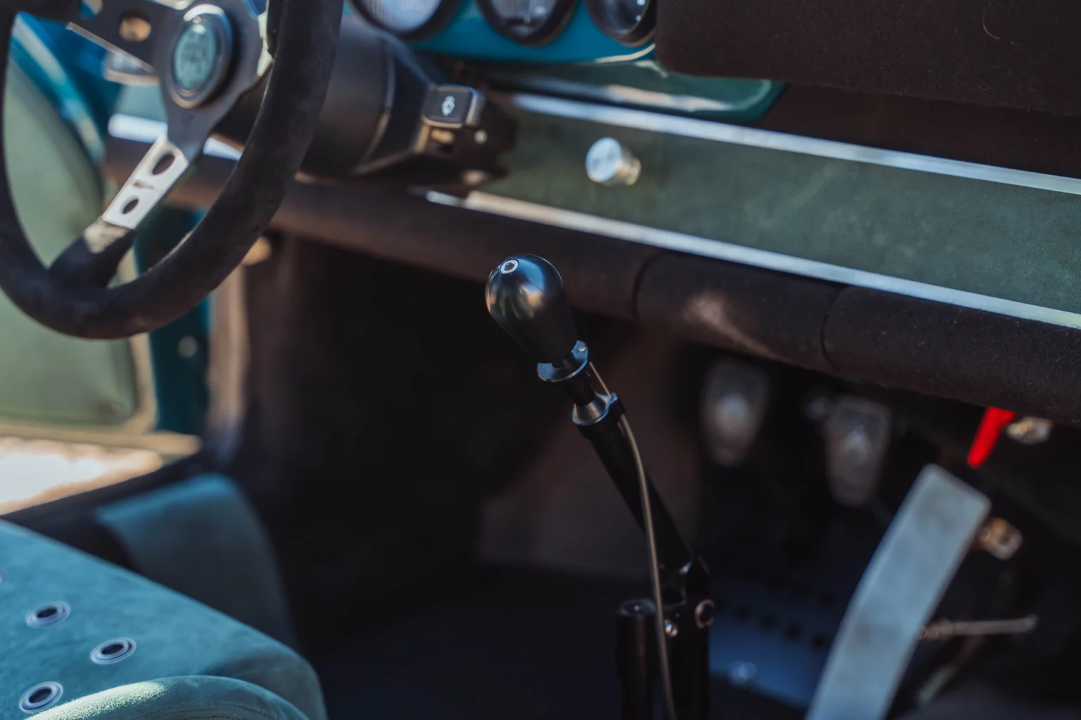 Atra Porsche 930 by Machine Revival