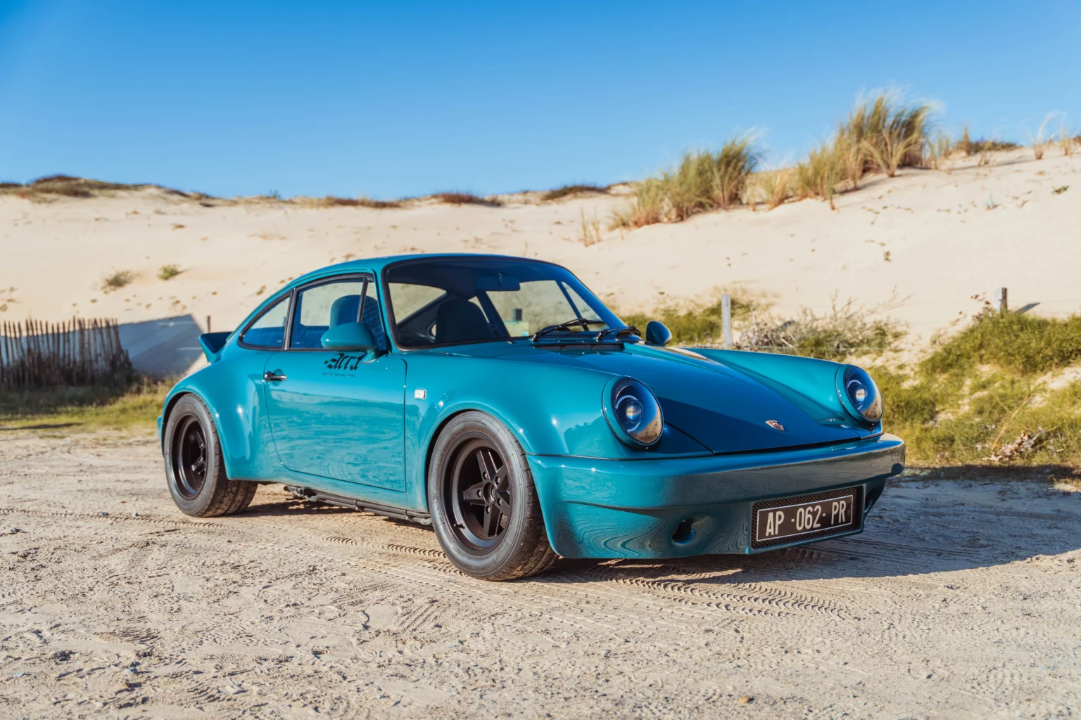 Atra Porsche 930 by Machine Revival