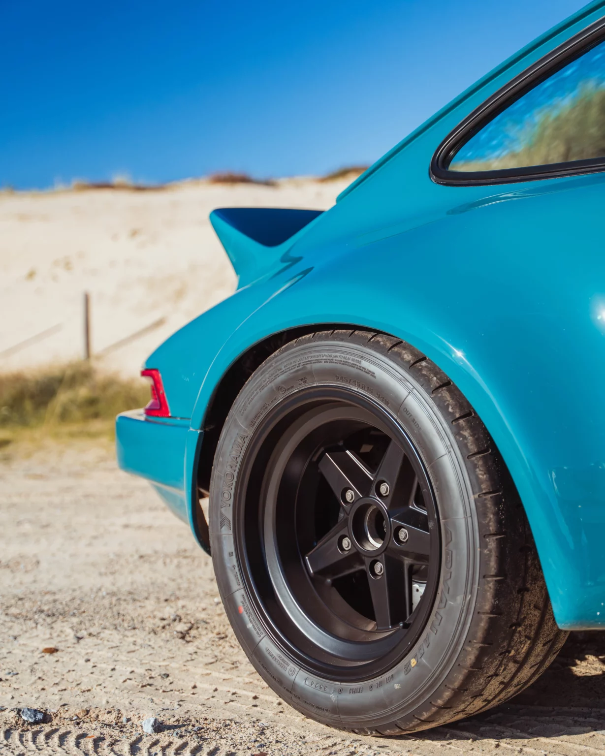 Atra Porsche 930 by Machine Revival