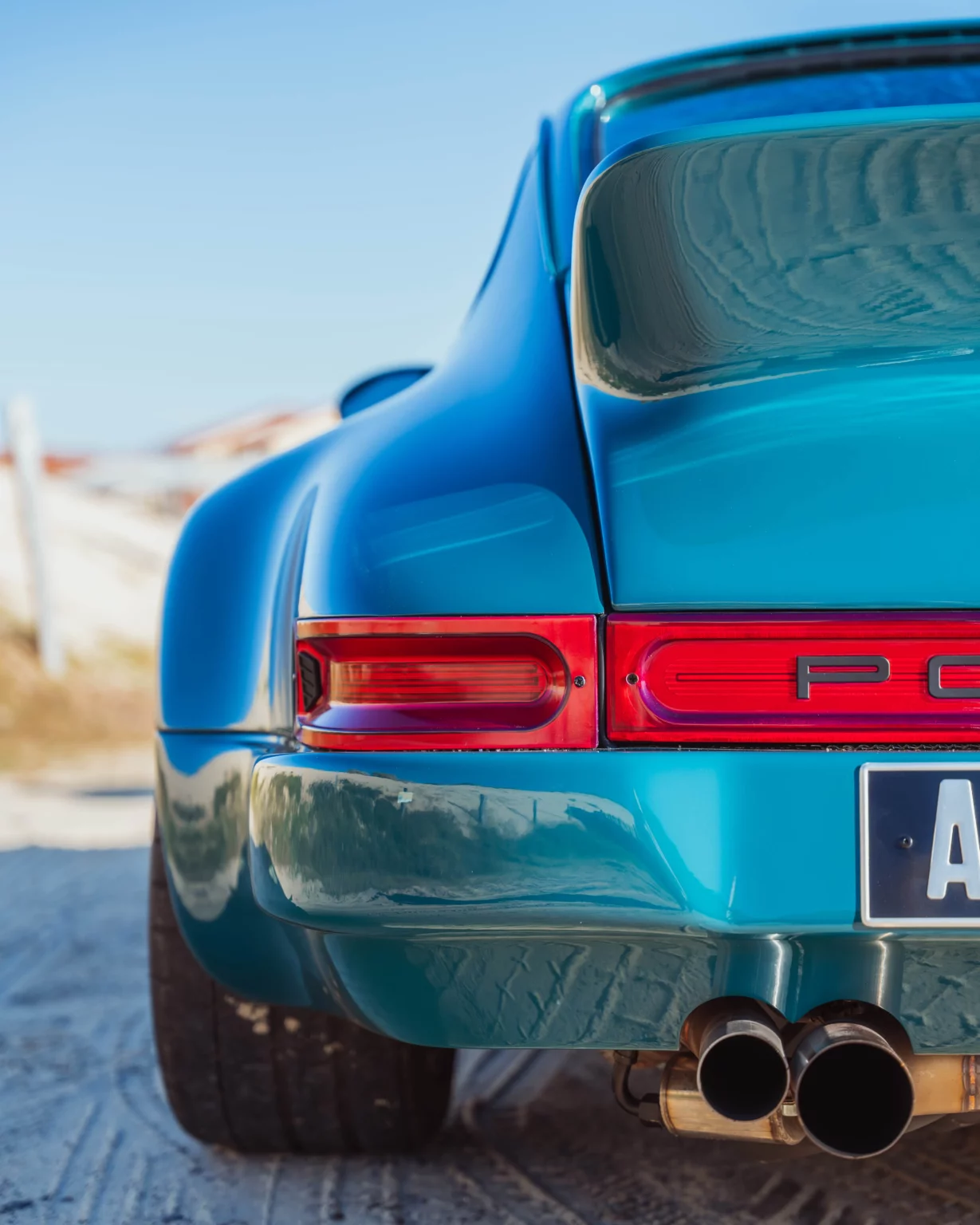 Atra Porsche 930 by Machine Revival