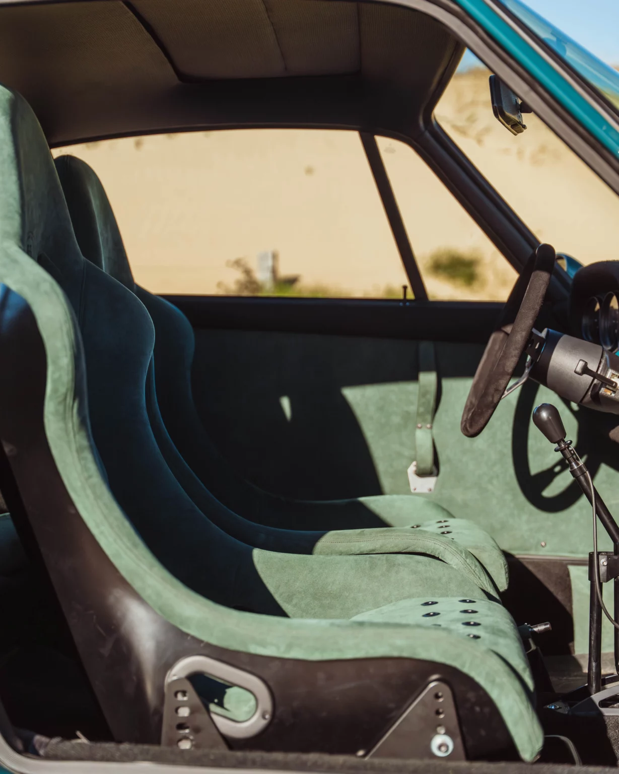 Atra Porsche 930 by Machine Revival