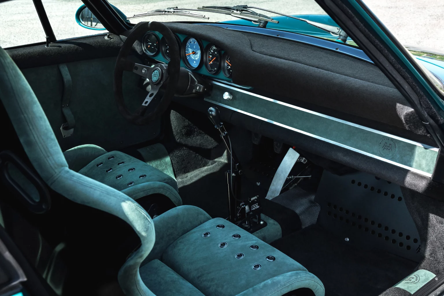 Atra Porsche 930 by Machine Revival