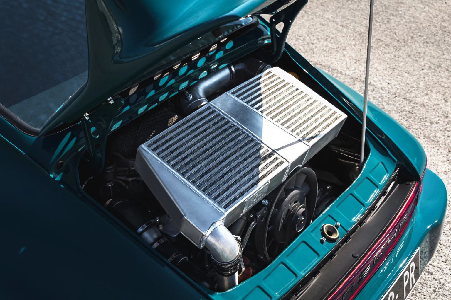 Atra Porsche 930 by Machine Revival